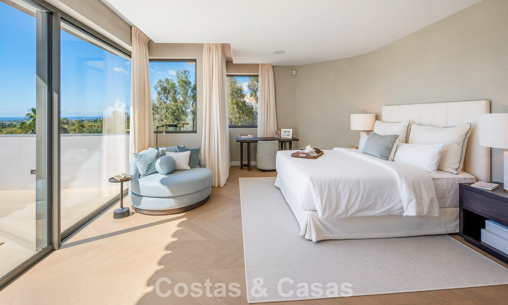 Villa de luxe méditerranéenne moderne à vendre dans une résidence sécurisée à Marbella - Benahavís 800443