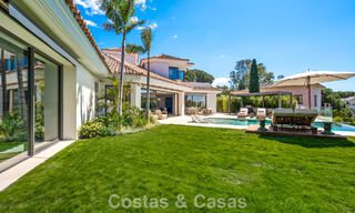 Villa de luxe méditerranéenne moderne à vendre dans une résidence sécurisée à Marbella - Benahavís 800457 