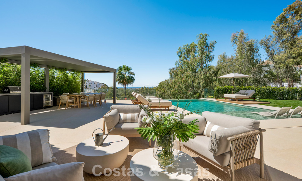 Villa de luxe méditerranéenne moderne à vendre dans une résidence sécurisée à Marbella - Benahavís 800458