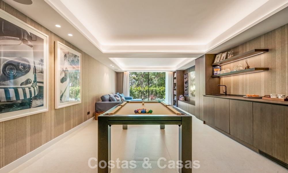 Villa de luxe méditerranéenne moderne à vendre dans une résidence sécurisée à Marbella - Benahavís 800463
