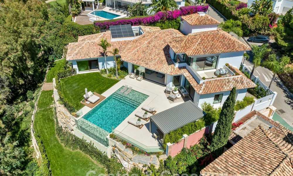 Villa de luxe méditerranéenne moderne à vendre dans une résidence sécurisée à Marbella - Benahavís 800476