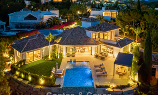 Villa de luxe méditerranéenne moderne à vendre dans une résidence sécurisée à Marbella - Benahavís 800497 