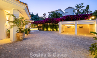 Villa de luxe méditerranéenne moderne à vendre dans une résidence sécurisée à Marbella - Benahavís 800504 
