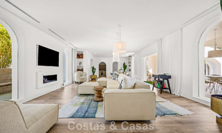 Villa de luxe méditerranéenne de plain-pied à vendre en première ligne de golf à Guadalmina, Marbella 800575 