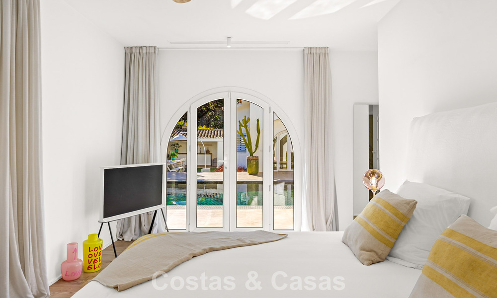 Villa de luxe méditerranéenne de plain-pied à vendre en première ligne de golf à Guadalmina, Marbella 800595