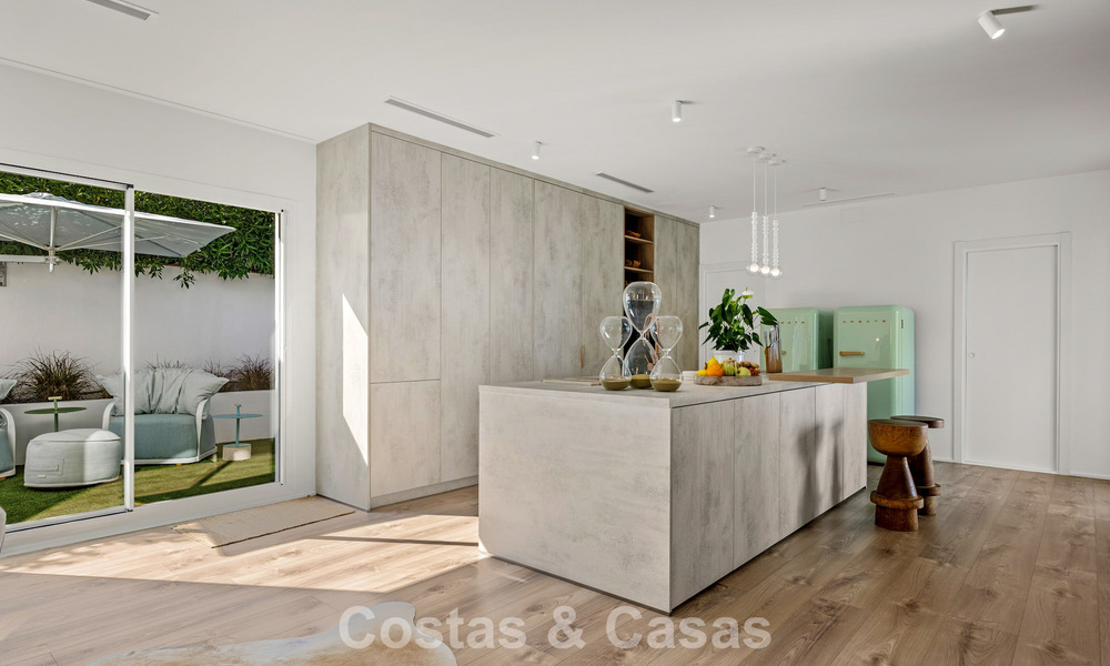 Villa de luxe méditerranéenne de plain-pied à vendre en première ligne de golf à Guadalmina, Marbella 800611