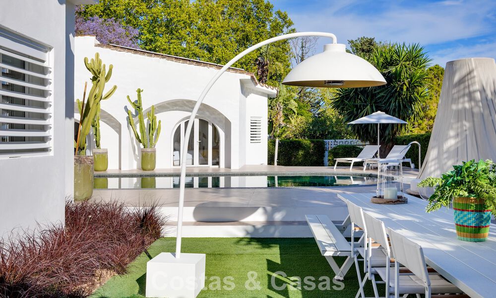 Villa de luxe méditerranéenne de plain-pied à vendre en première ligne de golf à Guadalmina, Marbella 800615
