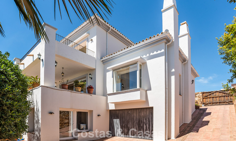 Spacieuse villa de style architectural espagnol moderne avec vue imprenable sur la mer à vendre à Manilva, Costa del Sol 800627