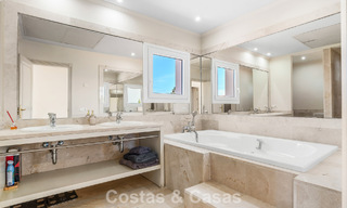Spacieuse villa de style architectural espagnol moderne avec vue imprenable sur la mer à vendre à Manilva, Costa del Sol 800632 