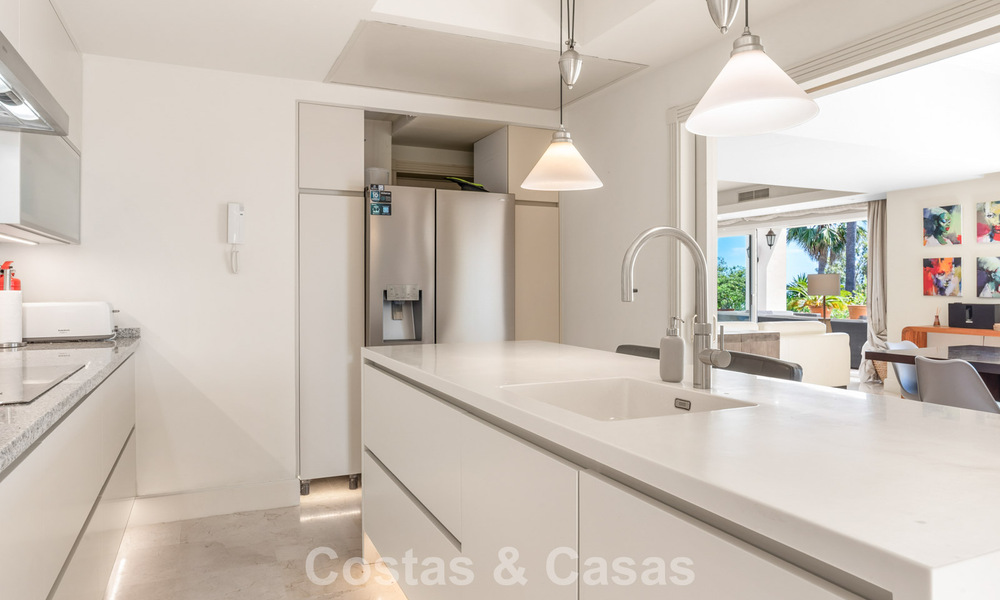 Spacieuse villa de style architectural espagnol moderne avec vue imprenable sur la mer à vendre à Manilva, Costa del Sol 800638