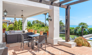 Spacieuse villa de style architectural espagnol moderne avec vue imprenable sur la mer à vendre à Manilva, Costa del Sol 800648 