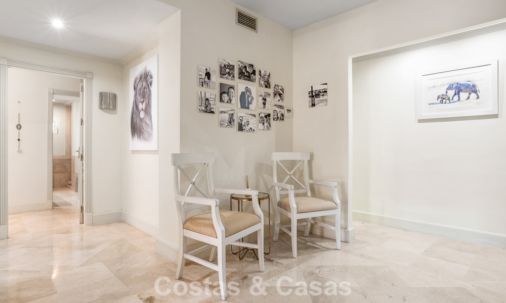 Spacieuse villa de style architectural espagnol moderne avec vue imprenable sur la mer à vendre à Manilva, Costa del Sol 800654
