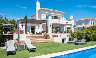 Spacieuse villa de style architectural espagnol moderne avec vue imprenable sur la mer à vendre à Manilva, Costa del Sol 800666 