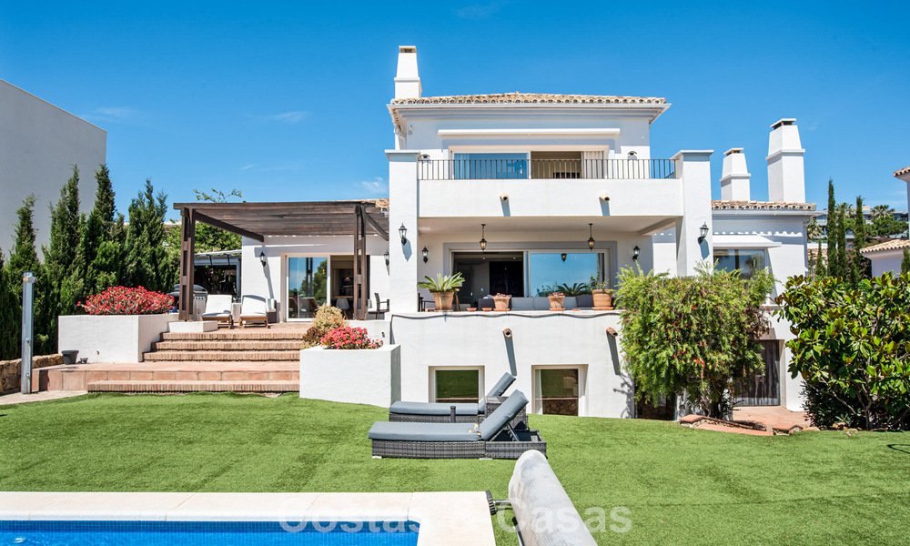 Spacieuse villa de style architectural espagnol moderne avec vue imprenable sur la mer à vendre à Manilva, Costa del Sol 800667
