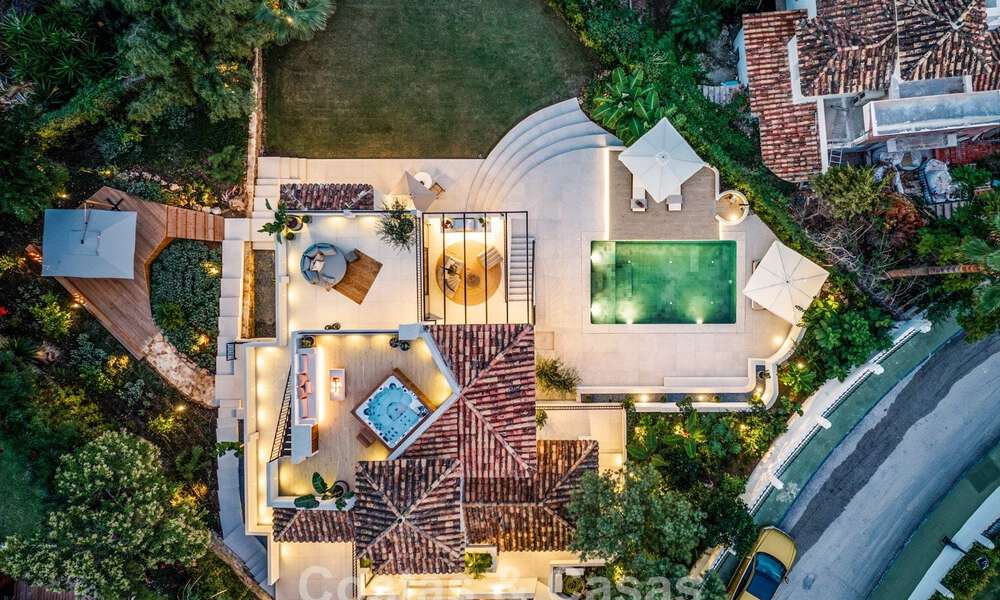 Villa de luxe entièrement rénovée à vendre dans la Vallée du Golf de Nueva Andalucía, Marbella 800741