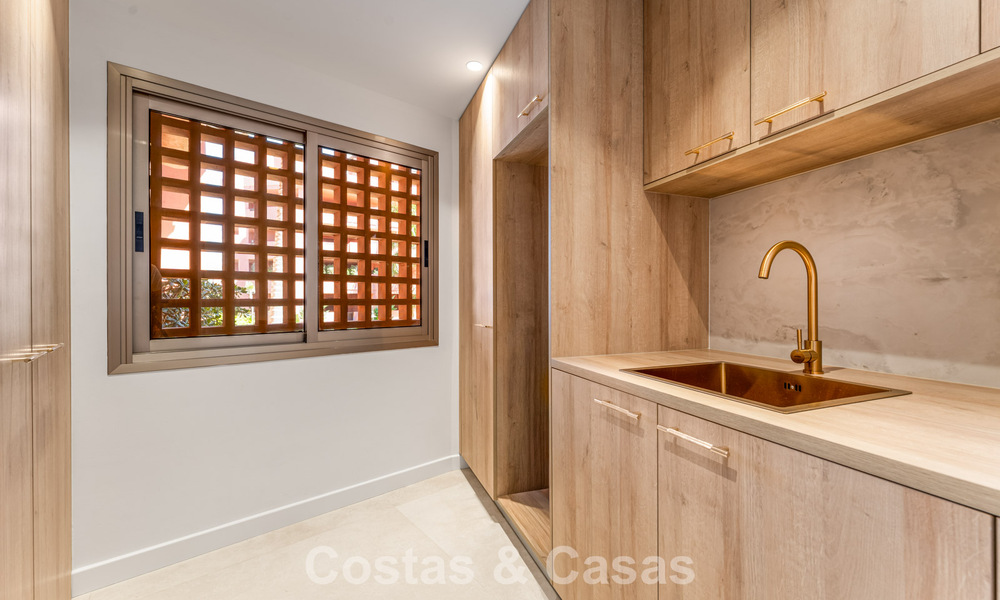 Penthouse duplex exclusif en front de mer à vendre sur la new golden mile entre Marbella et Estepona 800754