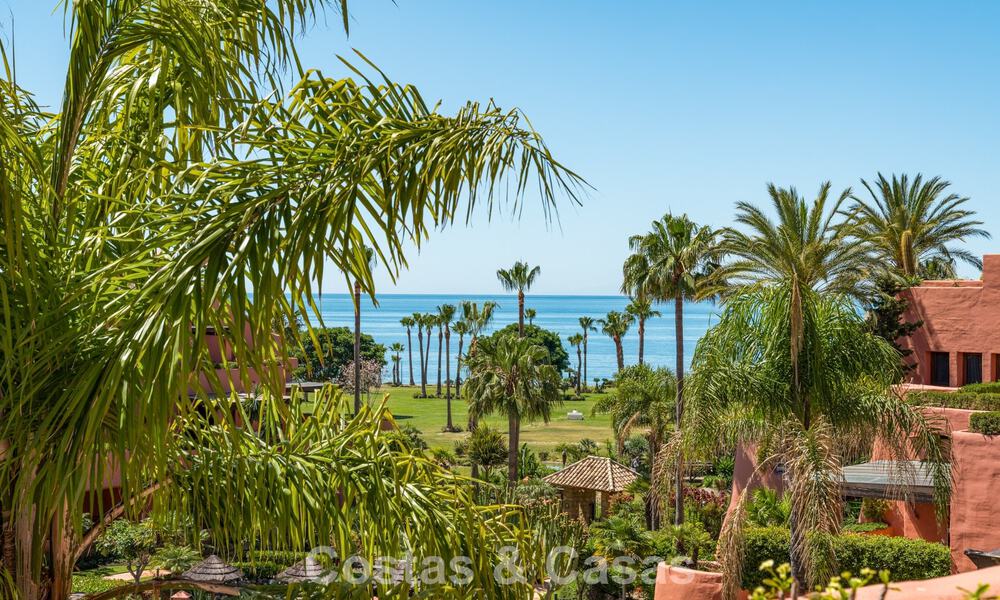 Penthouse duplex exclusif en front de mer à vendre sur la new golden mile entre Marbella et Estepona 800756
