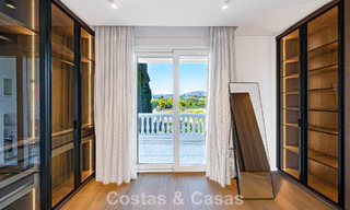 Appartement à vendre, en première ligne de plage au sein du complexe cinq étoiles Las Dunas Park, Marbella - Estepona 800867 