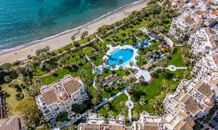 Appartement à vendre, en première ligne de plage au sein du complexe cinq étoiles Las Dunas Park, Marbella - Estepona 800889