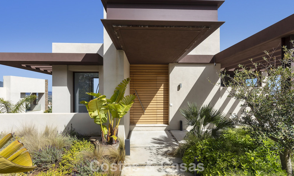 Villa de luxe contemporaine avec vues panoramiques à vendre dans les collines de Marbella - Benahavís 800809