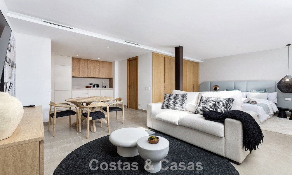 Villa de luxe contemporaine avec vues panoramiques à vendre dans les collines de Marbella - Benahavís 800814
