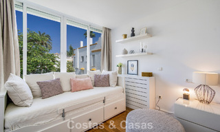 Maison de ville de 4 chambres à vendre avec vue sur la mer, en première ligne de plage sur la Golden Mile de Marbella 800842 