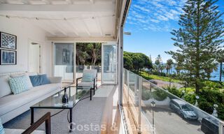 Maison de ville de 4 chambres à vendre avec vue sur la mer, en première ligne de plage sur la Golden Mile de Marbella 800852 