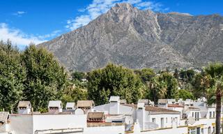 Maison de ville de 4 chambres à vendre avec vue sur la mer, en première ligne de plage sur la Golden Mile de Marbella 800858 