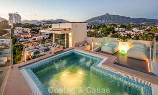Villa contemporaine de luxe à vendre avec vues panoramiques sur la montagne et la mer à Nueva Andalucía, Marbella 800894 