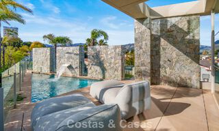 Villa contemporaine de luxe à vendre avec vues panoramiques sur la montagne et la mer à Nueva Andalucía, Marbella 800938 