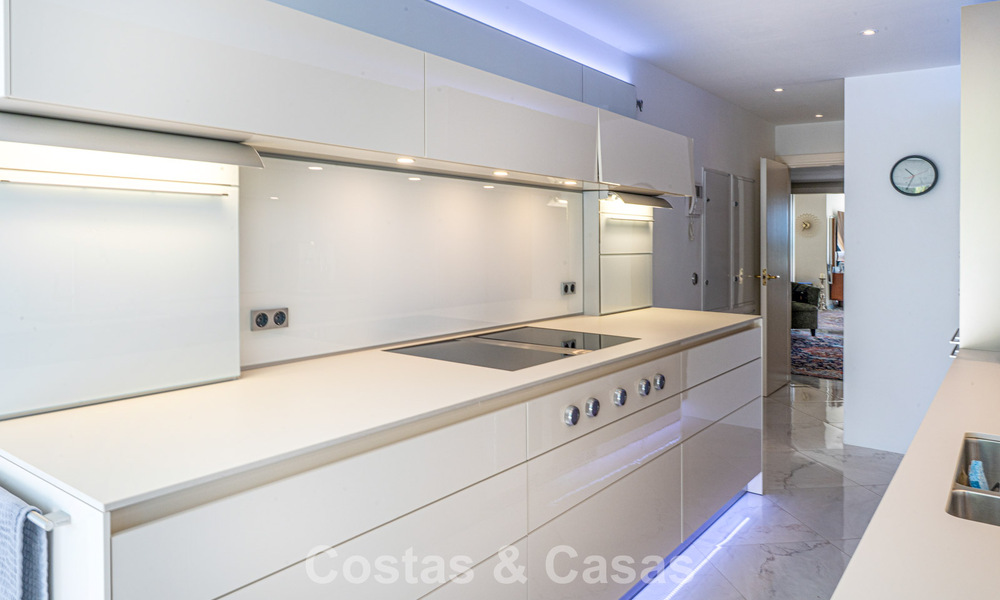 Penthouse duplex à vendre dans un complexe de golf très recherché á Nueva Andalucía, Marbella 800969