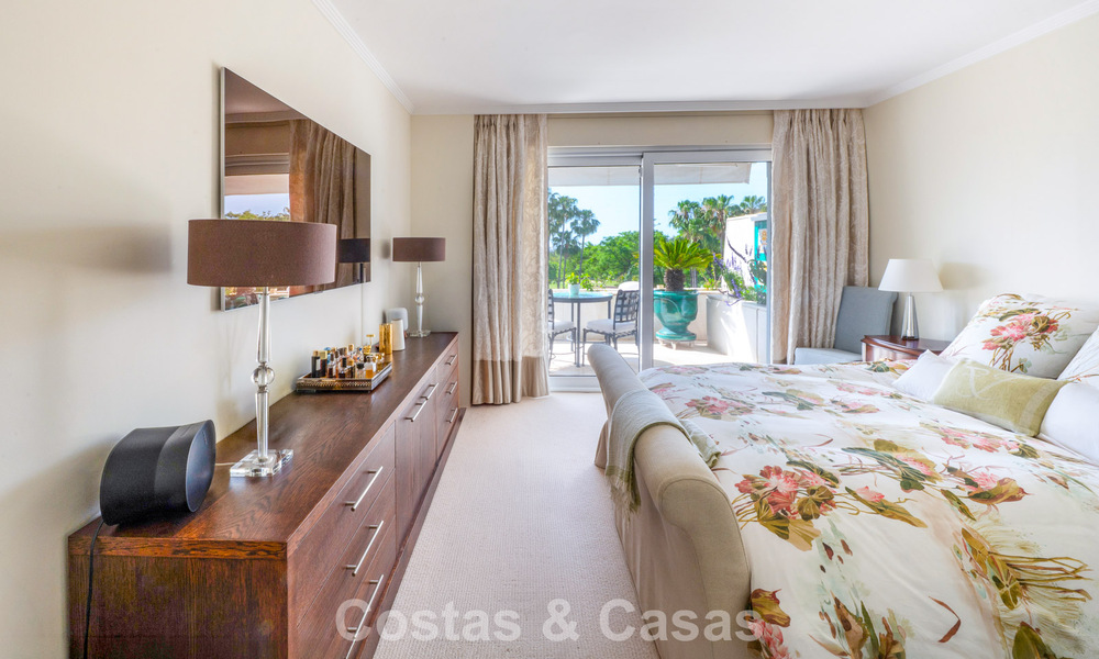 Penthouse duplex à vendre dans un complexe de golf très recherché á Nueva Andalucía, Marbella 800972
