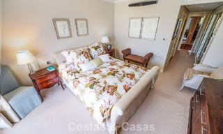 Penthouse duplex à vendre dans un complexe de golf très recherché á Nueva Andalucía, Marbella 800974 