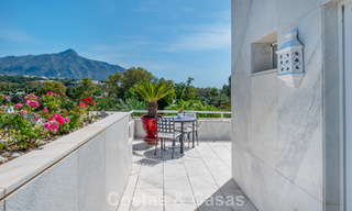 Penthouse duplex à vendre dans un complexe de golf très recherché á Nueva Andalucía, Marbella 800999 