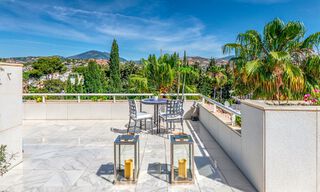 Penthouse duplex à vendre dans un complexe de golf très recherché á Nueva Andalucía, Marbella 801000 