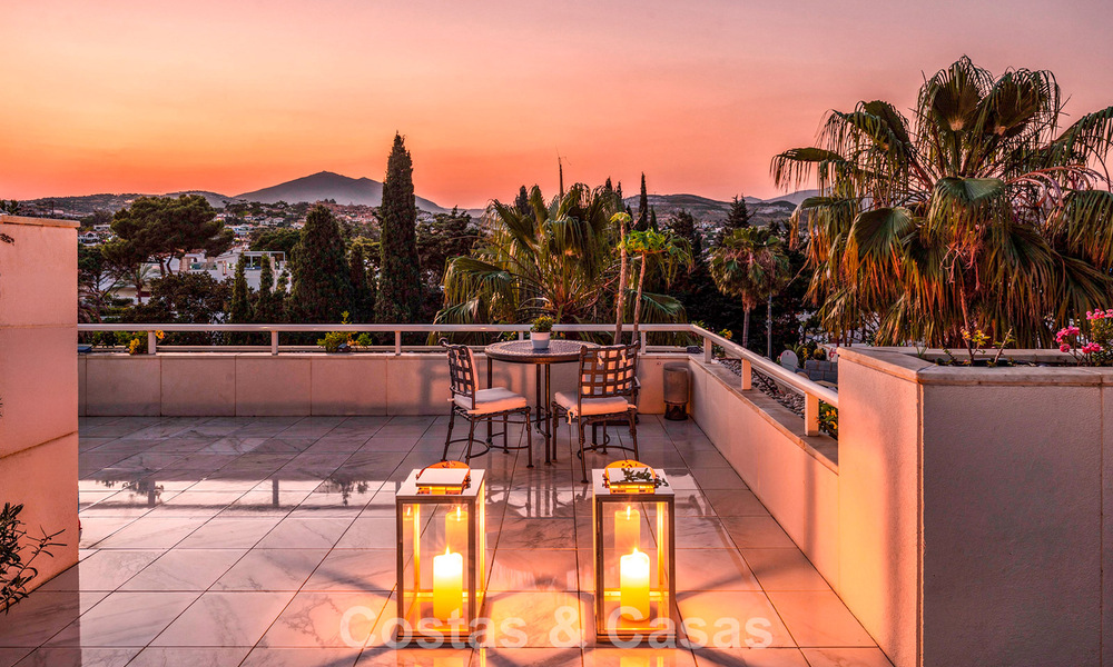 Penthouse duplex à vendre dans un complexe de golf très recherché á Nueva Andalucía, Marbella 801001