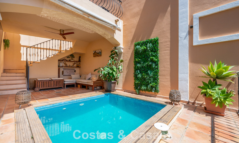 Spacieuse maison à vendre dans une petite urbanisation sécurisée au cœur du très recherché Nueva Andalucía, Marbella 801087