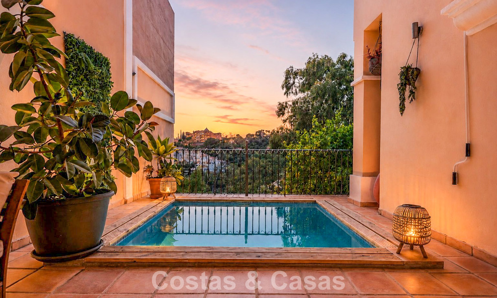 Spacieuse maison à vendre dans une petite urbanisation sécurisée au cœur du très recherché Nueva Andalucía, Marbella 801089