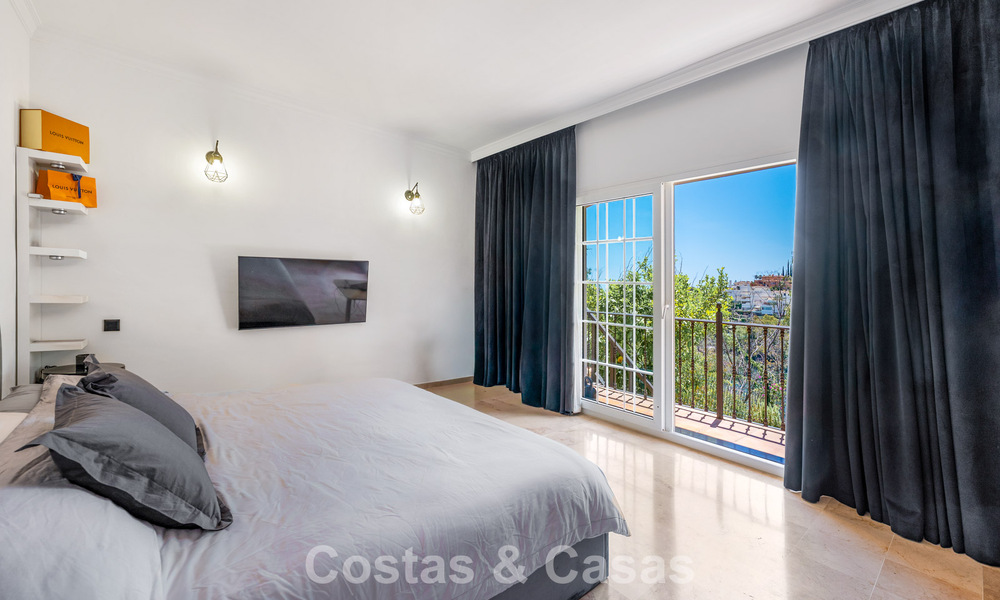 Spacieuse maison à vendre dans une petite urbanisation sécurisée au cœur du très recherché Nueva Andalucía, Marbella 801093