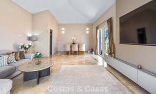 Spacieuse maison à vendre dans une petite urbanisation sécurisée au cœur du très recherché Nueva Andalucía, Marbella 801108 