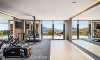 Impressionnante villa de luxe à l’architecture minimaliste moderne à vendre dans les collines de Marbella Est 801130 
