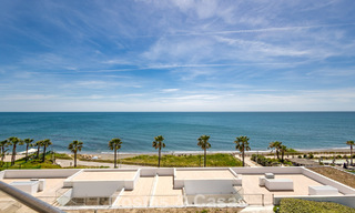Penthouse exclusif avec une vue mer ouverte spectaculaire à vendre en bord de mer à Estepona 801268 