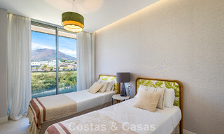 Penthouse exclusif avec une vue mer ouverte spectaculaire à vendre en bord de mer à Estepona 801273 
