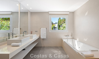 Villa de luxe contemporaine à l’architecture moderne épurée avec vues imprenables à vendre à Marbella Est 801177 