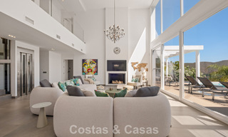 Villa de luxe contemporaine à l’architecture moderne épurée avec vues imprenables à vendre à Marbella Est 801189 