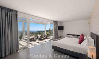 Villa de luxe contemporaine à l’architecture moderne épurée avec vues imprenables à vendre à Marbella Est 801233 