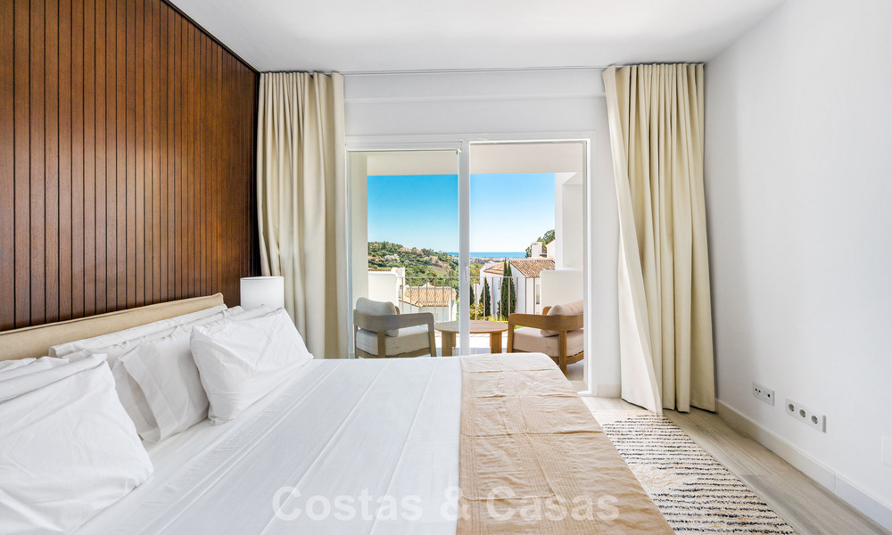 Appartement lumineux, contemporain et rénové avec vue mer à vendre dans les collines de La Quinta, Marbella - Benahavís 801302