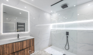 Appartement lumineux, contemporain et rénové avec vue mer à vendre dans les collines de La Quinta, Marbella - Benahavís 801312 