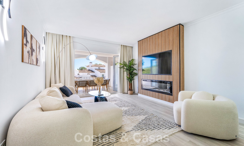 Appartement lumineux, contemporain et rénové avec vue mer à vendre dans les collines de La Quinta, Marbella - Benahavís 801319