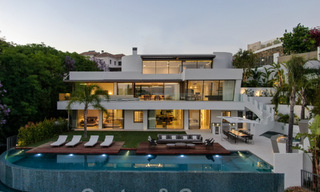 Villa moderne de luxe, prête à emménager, à vendre avec vue à La Quinta, une urbanisation de golf à Marbella - Benahavís 801059 